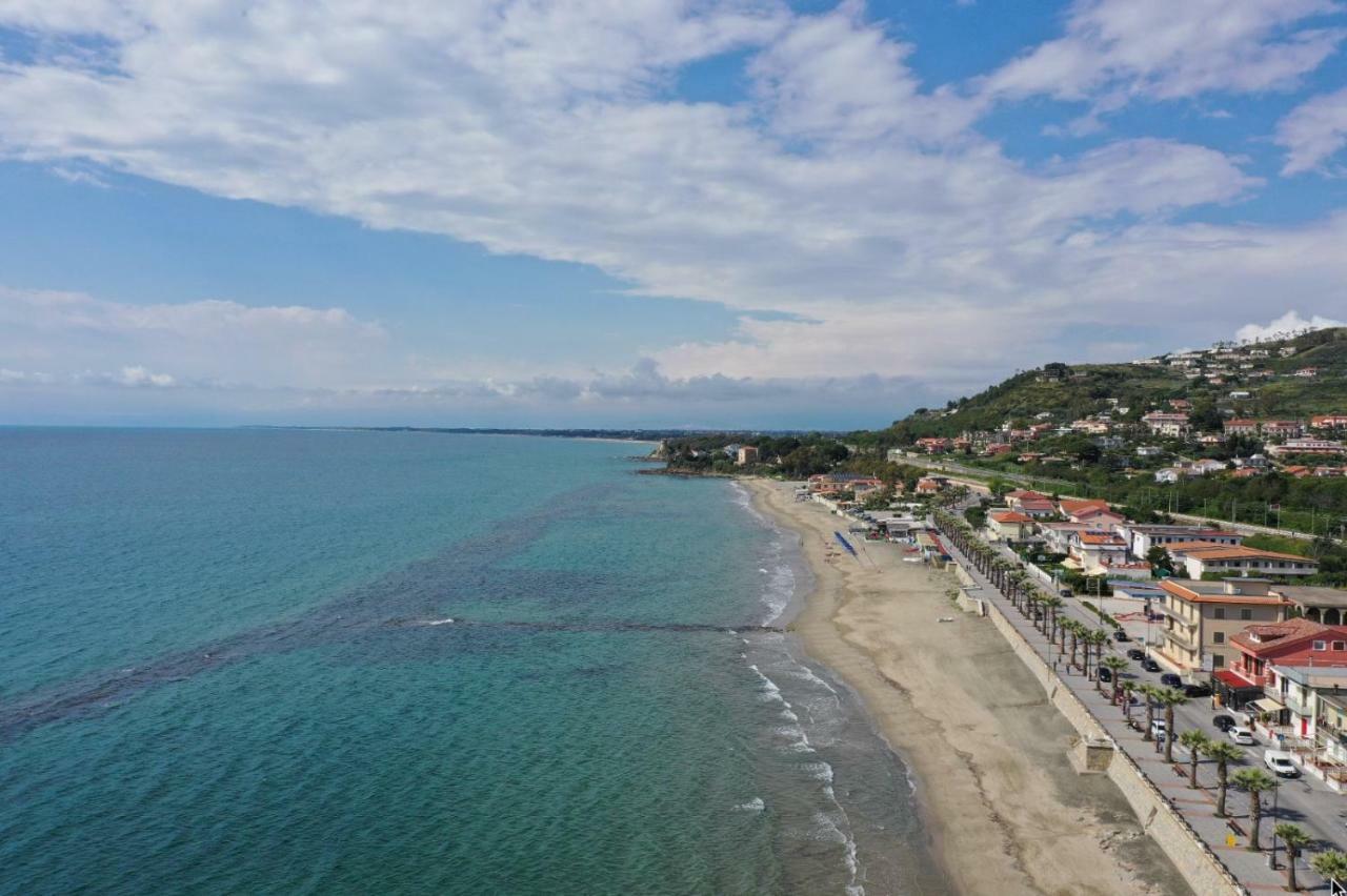 Break For Two Bed & Breakfast Agropoli Bagian luar foto